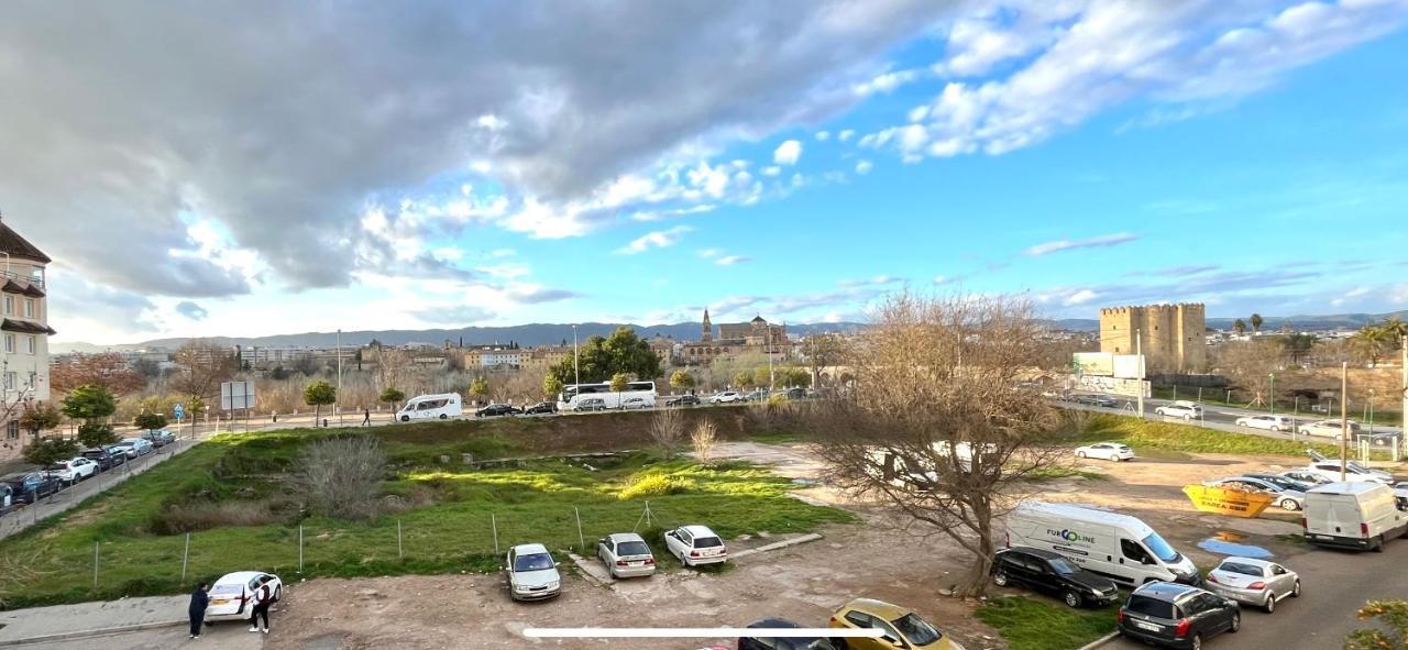 דירות קורדובה Puente A La Mezquita - Free Parking מראה חיצוני תמונה